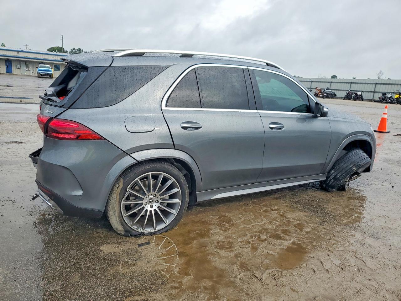 2025 Mercedes-Benz Gle 350 4Matic - Фото 3