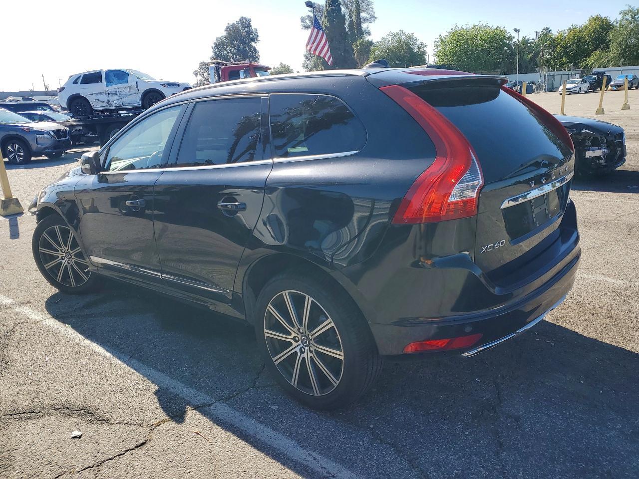 2016 Volvo Xc90 T6 - Image 2