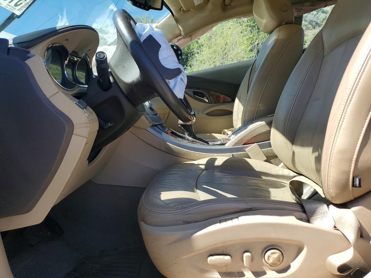 2013 Buick Lacrosse Premium - Image 7