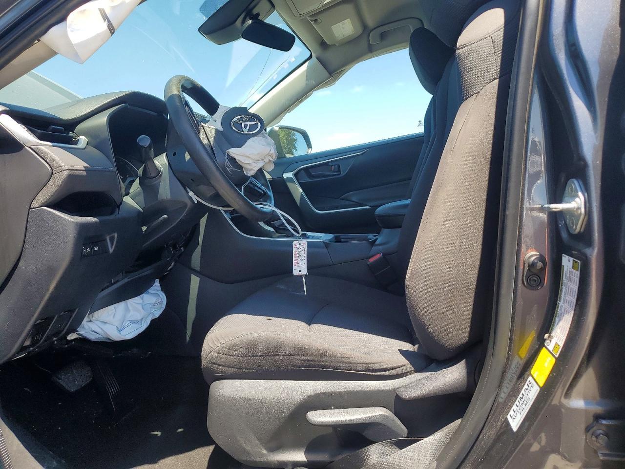 2019 Toyota Rav4 Le - Фото 7