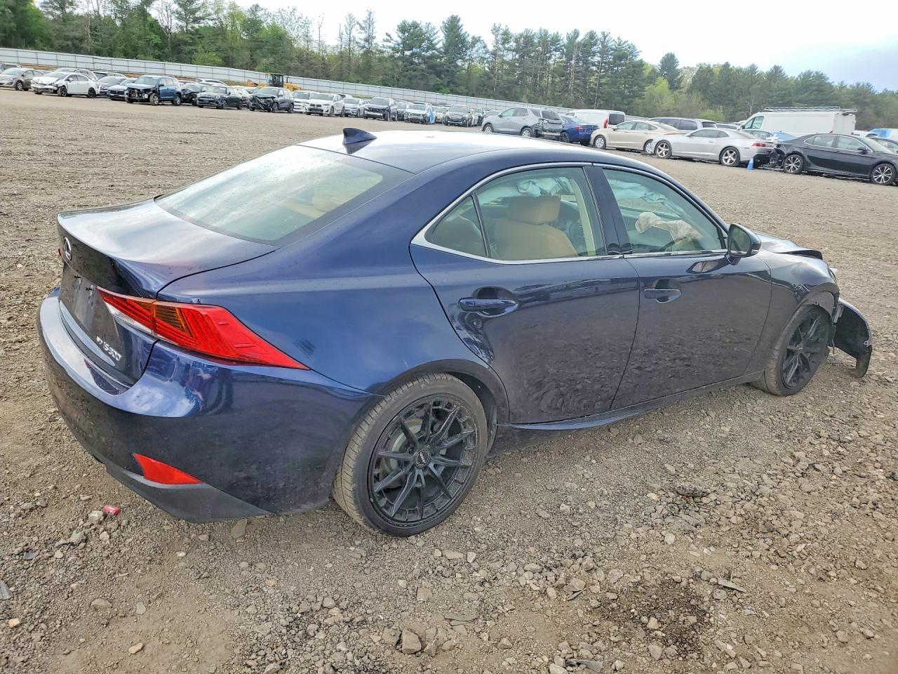 2017 Lexus Is - Image 3