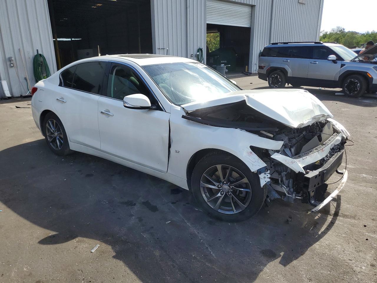 2015 Infiniti Q50 Base - Image 4