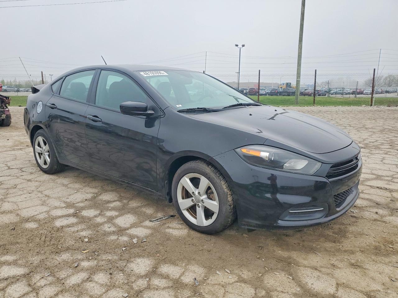 2015 Dodge Dart Sxt - Image 4