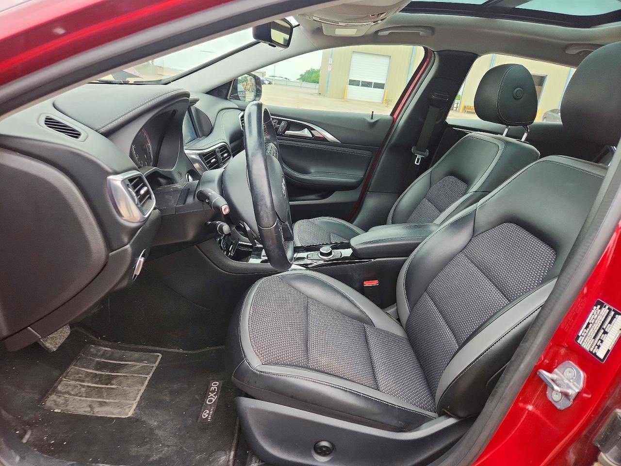 2019 Infiniti Qx30 Luxe - Image 7
