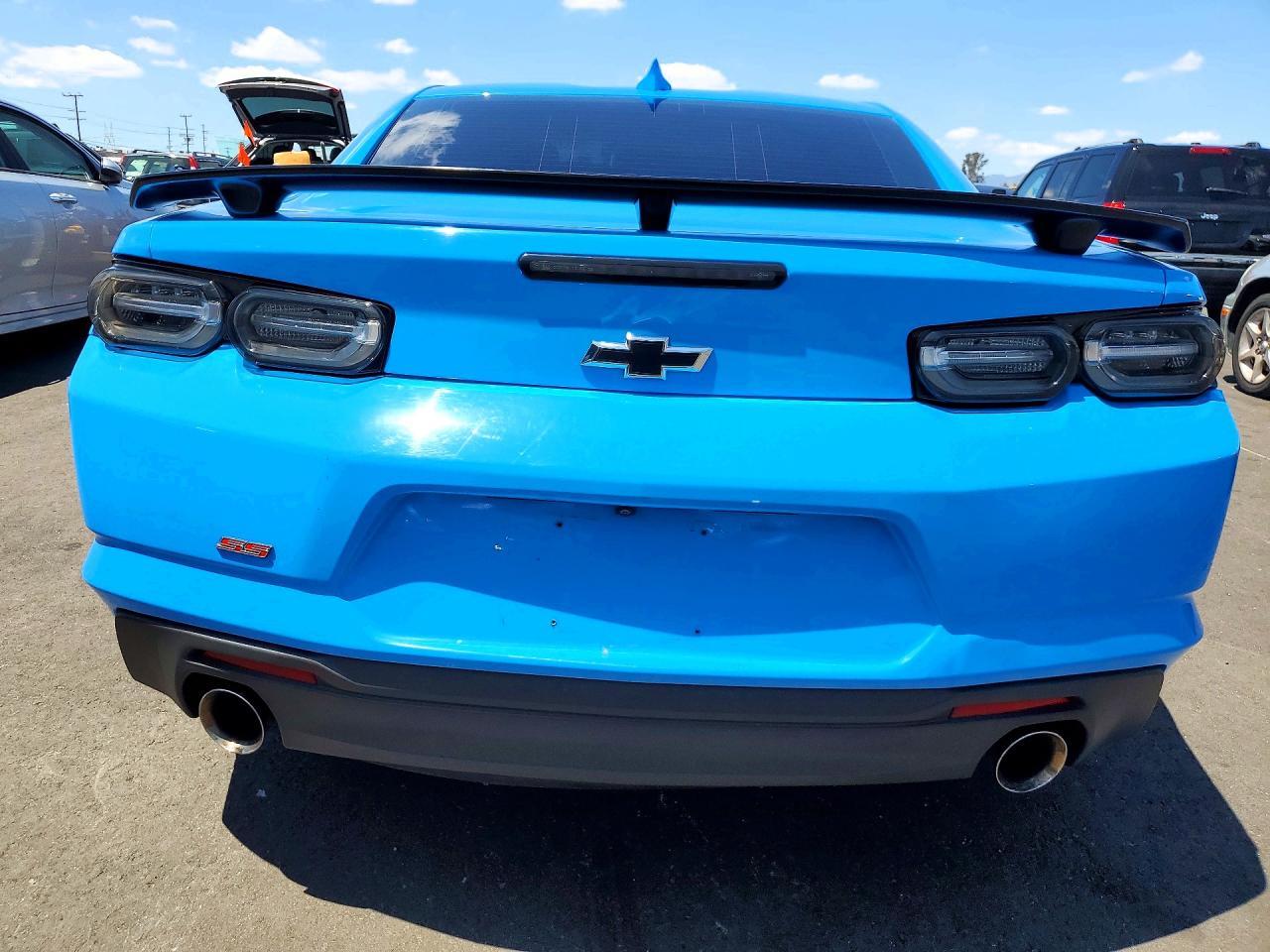 2023 Chevrolet Camaro Lt1 - Фото 6