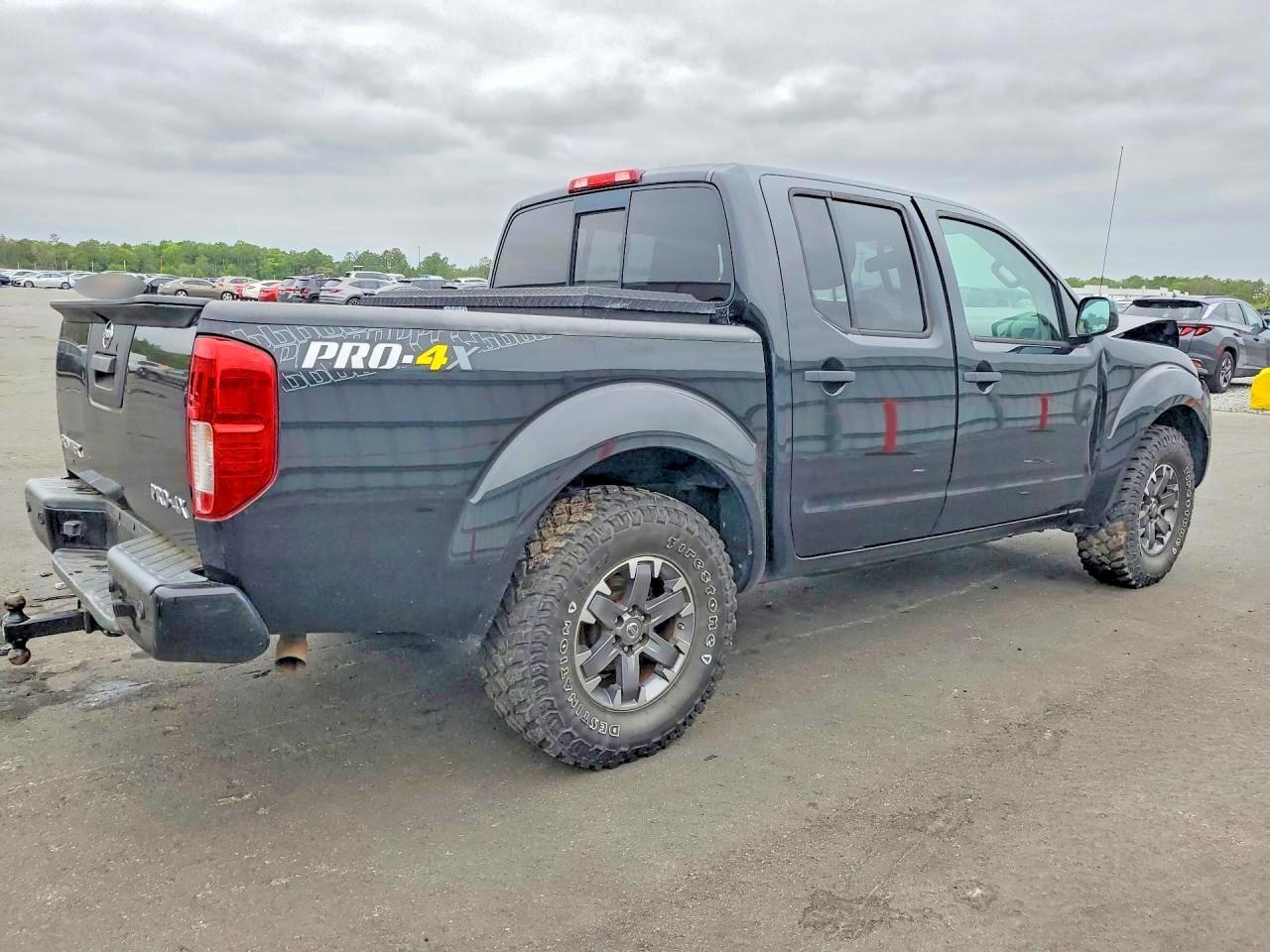 2019 Nissan Frontier Pro-4X - Image 3