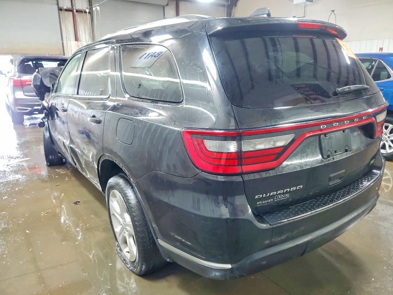 2015 Dodge Durango Sxt - Image 2
