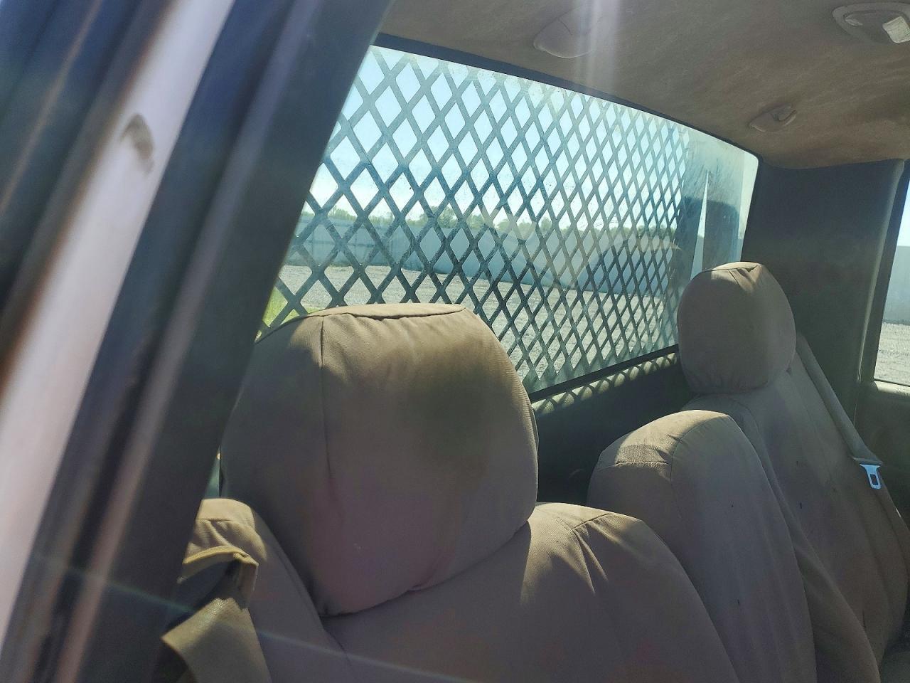 2005 Chevrolet Silverado Flatbed Truck - Фото 6