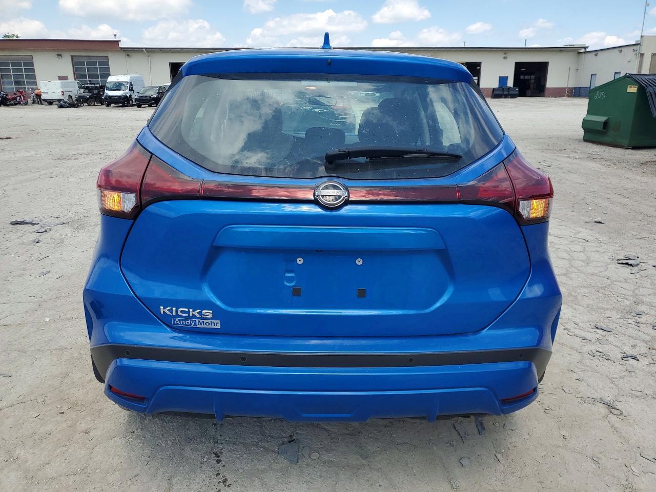 2024 Nissan Kicks S - Image 6