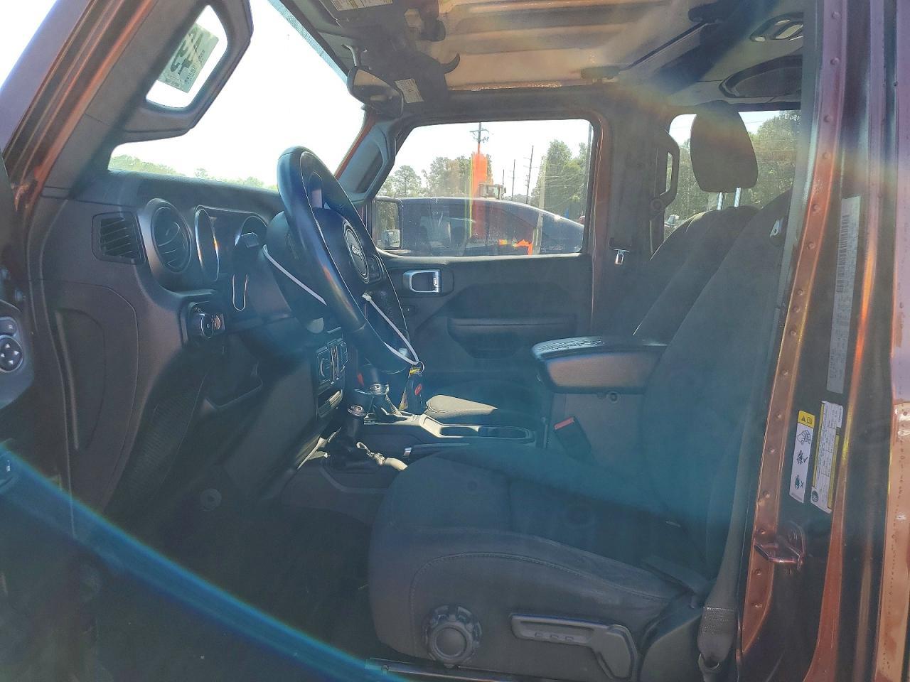 2019 Jeep Wrangler Unlimited Sport - Фото 7