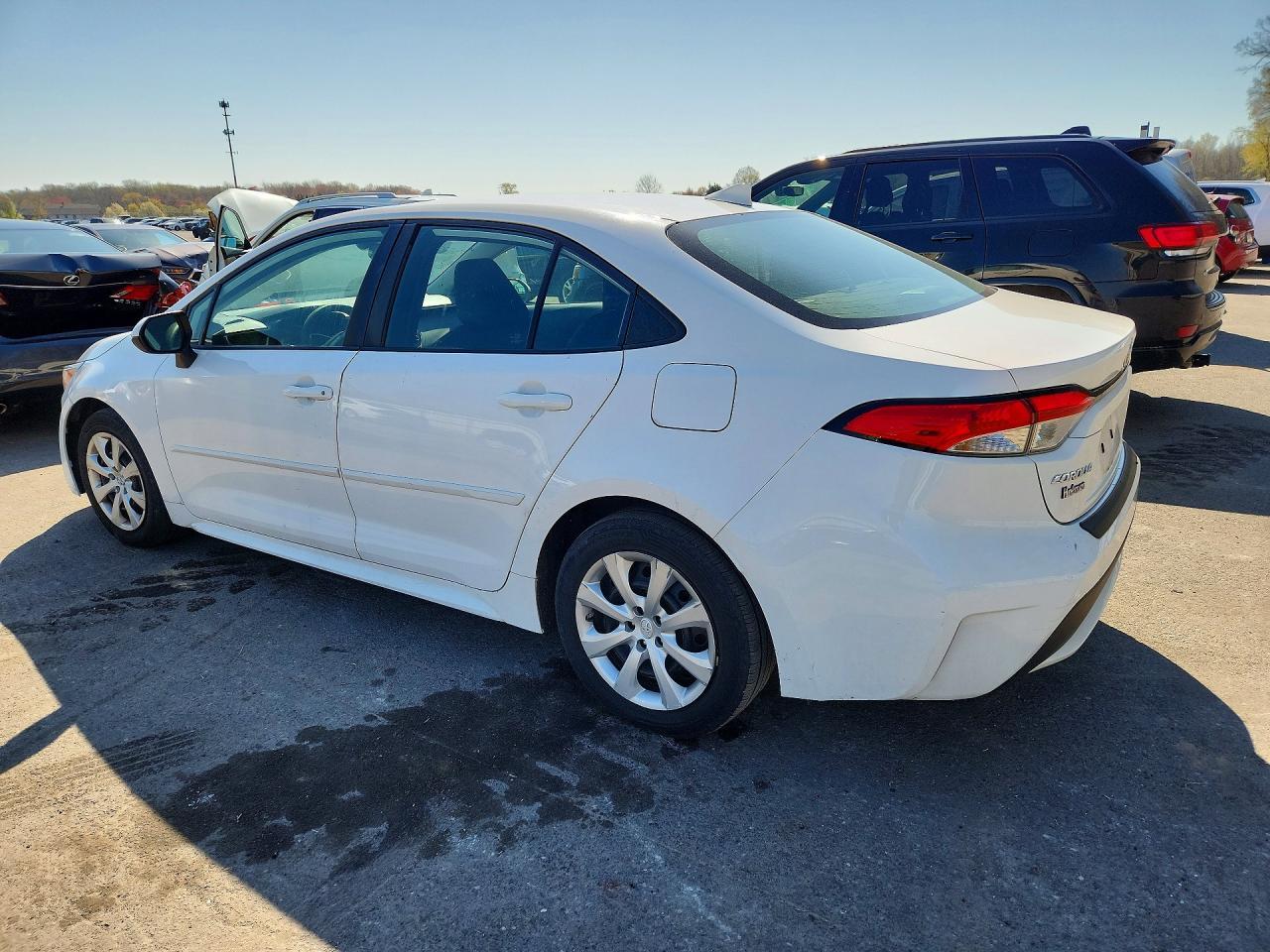 2020 Toyota Corolla Le - Image 2