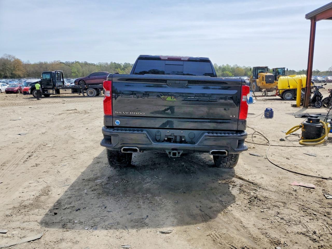2019 Chevrolet Silverado K1500 Lt Trail Boss - Image 6