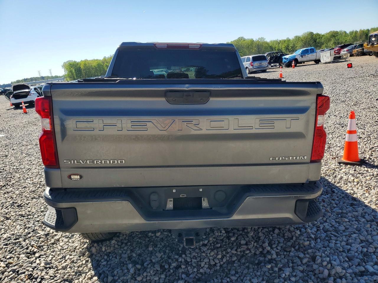2022 Chevrolet Silverado Ltd K1500 Custom - Фото 6