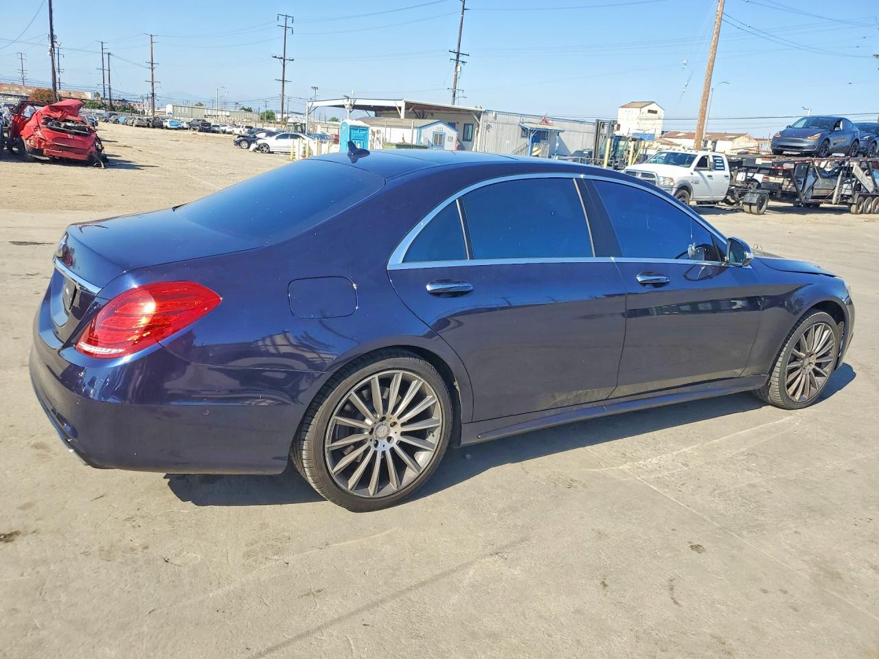 2015 Mercedes-Benz S 550 - Фото 3