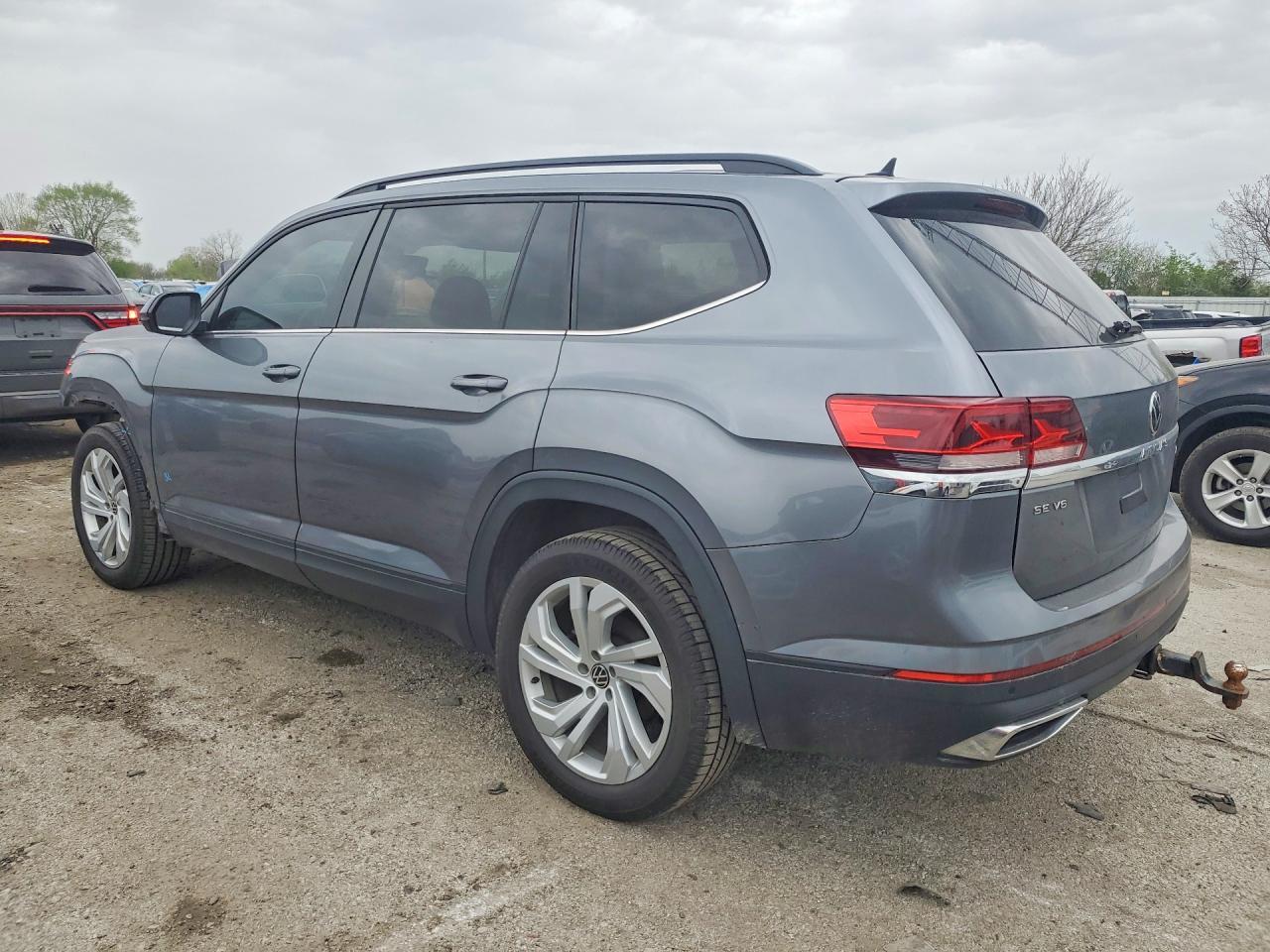 2021 Volkswagen Atlas Se - Image 2