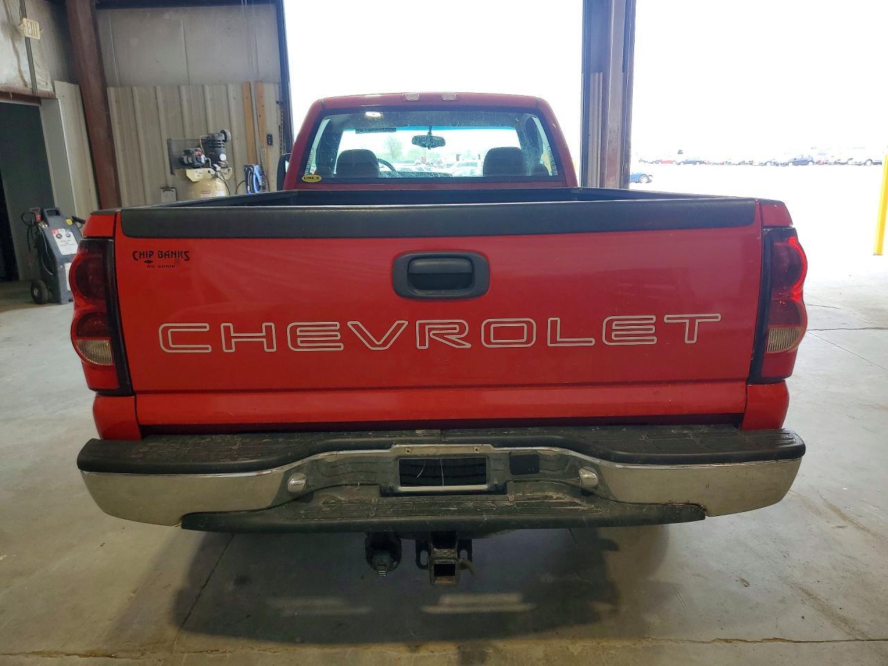 2007 Chevrolet Silverado K1500 Classic - Image 6