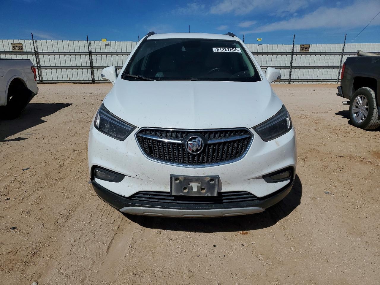2018 Buick Encore Essence - Image 5