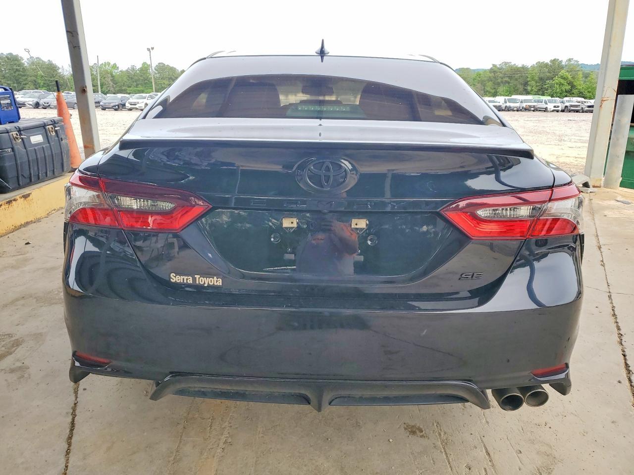 2021 Toyota Camry Se Nightshade - Image 6
