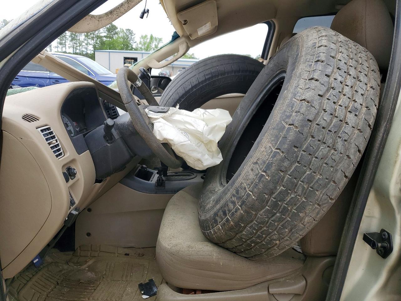 2006 Ford Escape Xls - Фото 7
