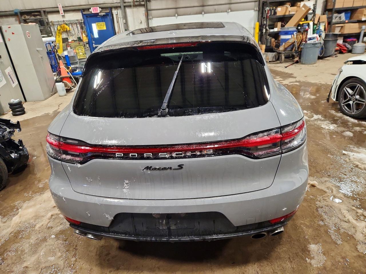 2021 Porsche Macan S - Image 6