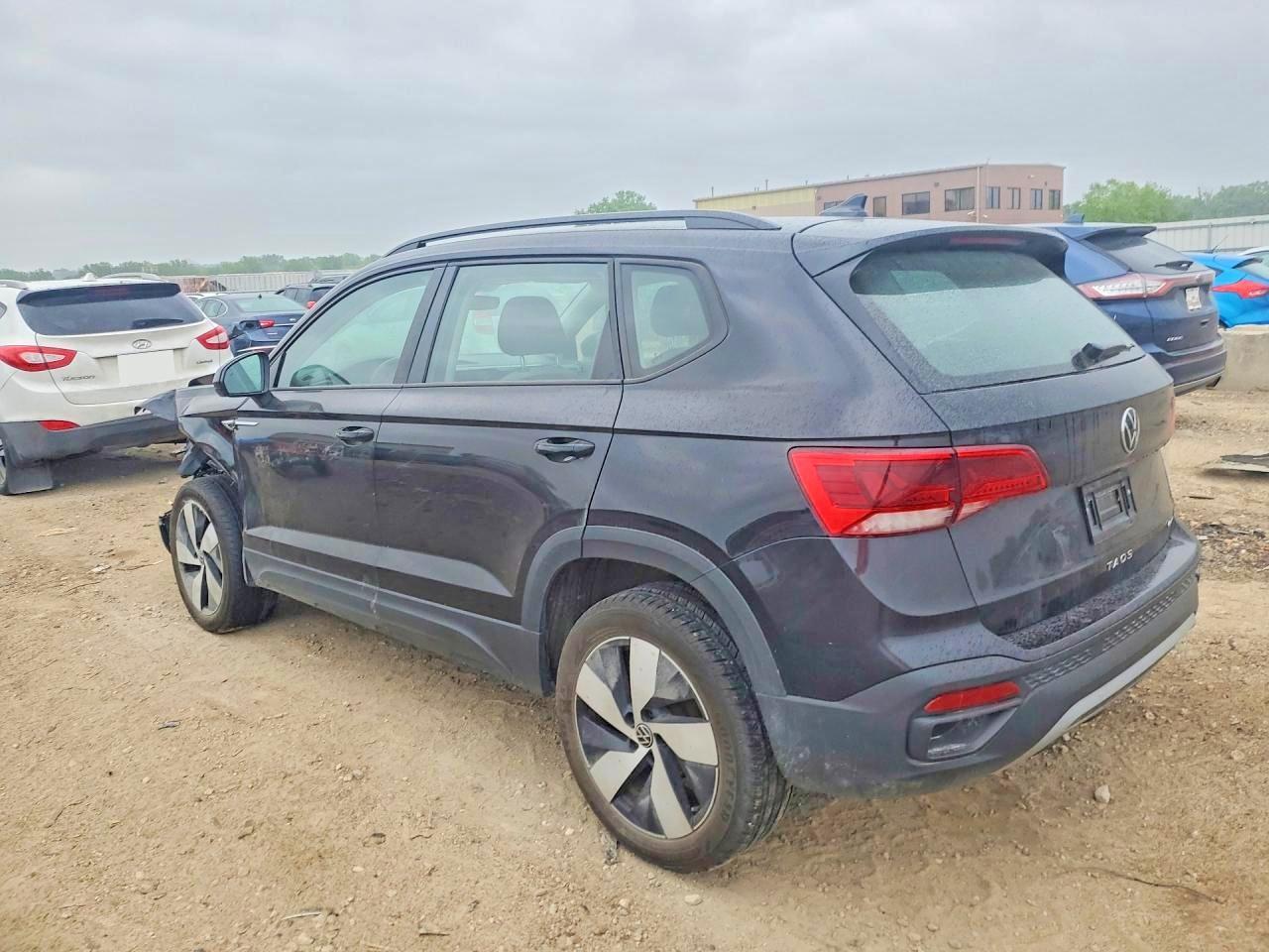 2024 Volkswagen Taos S - Image 2