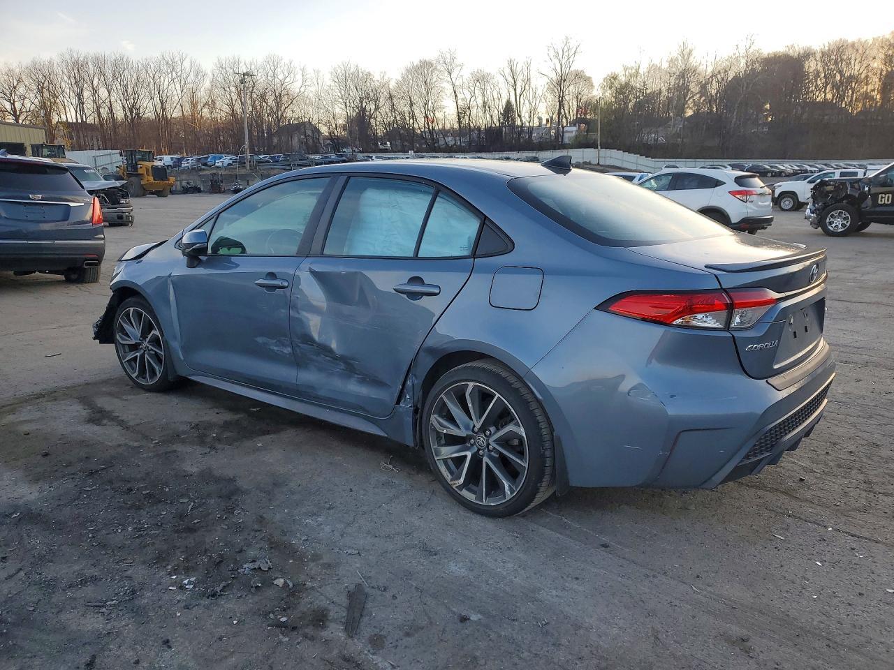2022 Toyota Corolla Se - Image 2