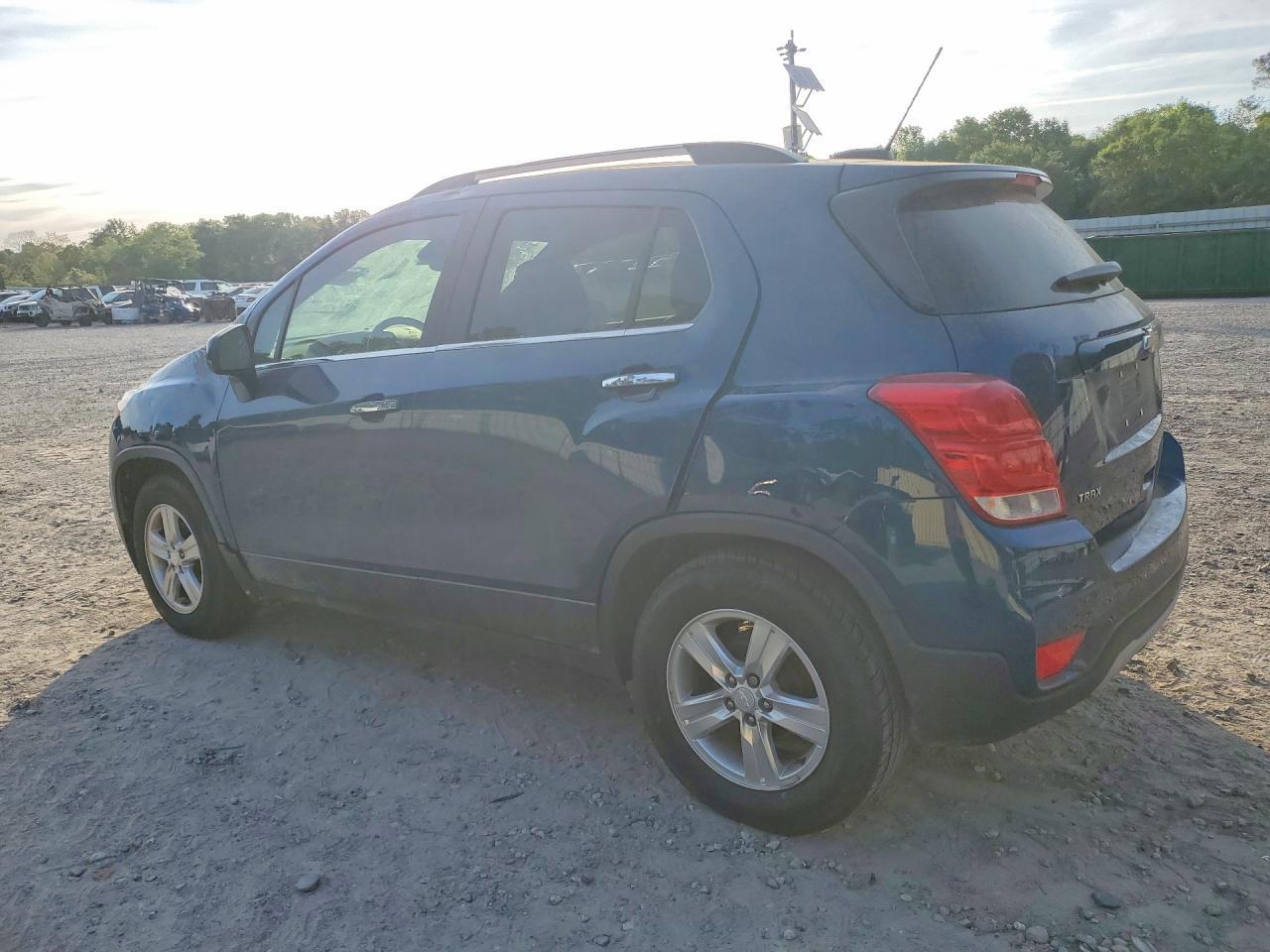 2019 Chevrolet Trax 1Lt - Фото 2