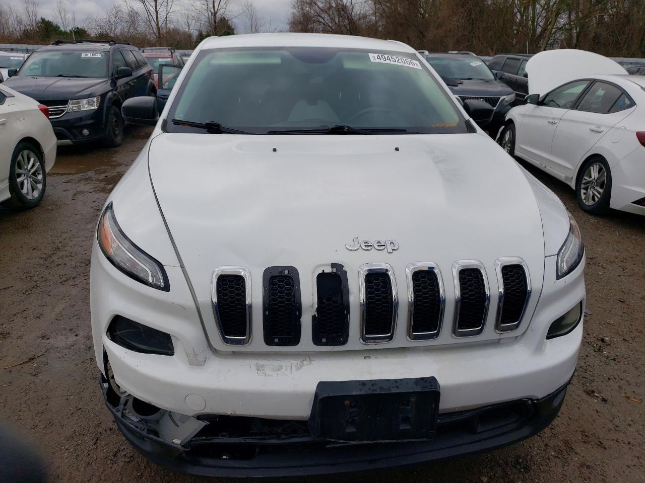 2015 Jeep Cherokee Sport - Фото 5