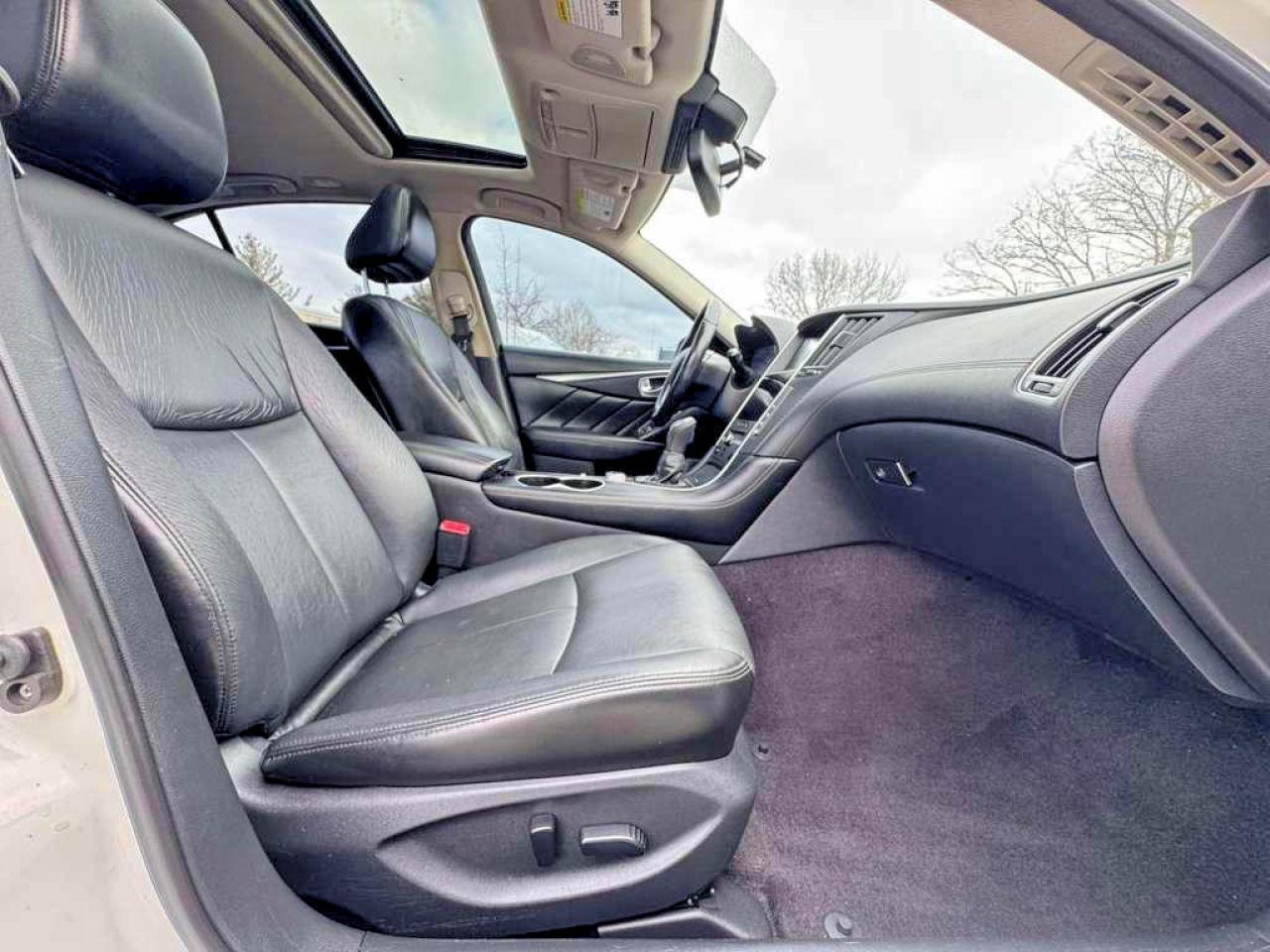 2018 Infiniti Q50 3.0T Luxe - Фото 5