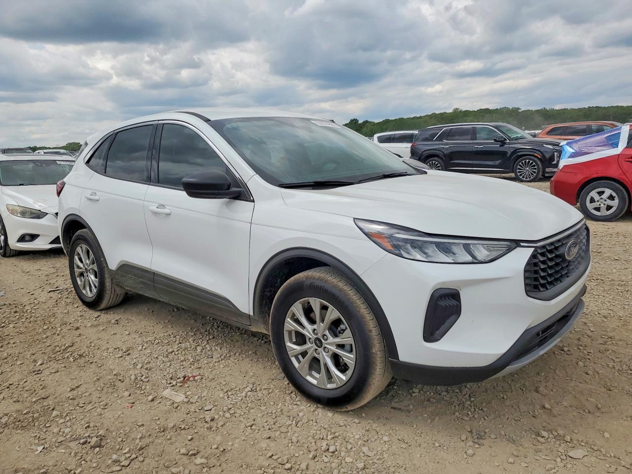 2024 Ford Escape Active - Image 4