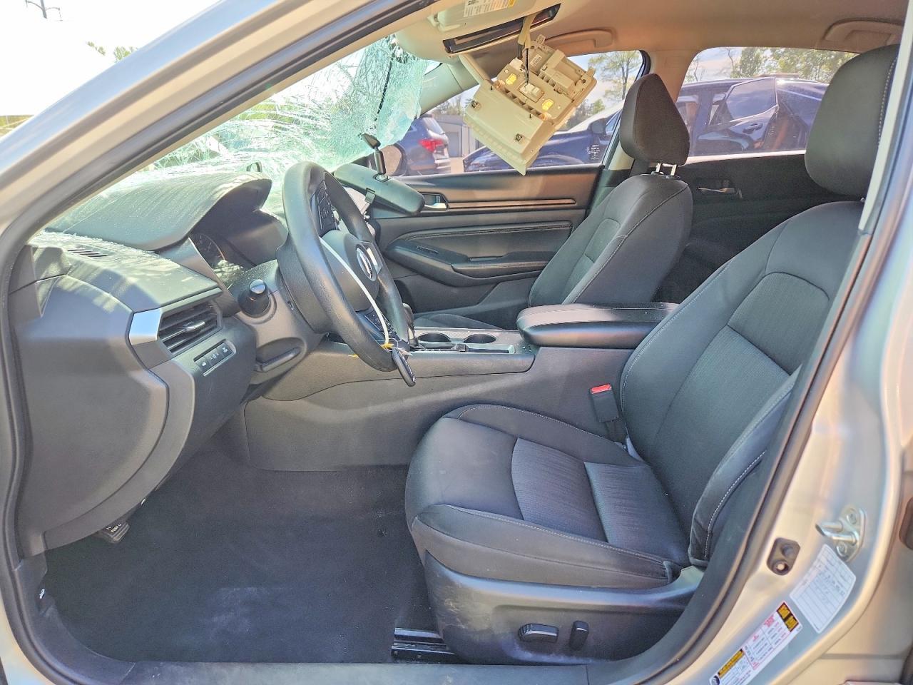 2020 Nissan Altima S - Image 7
