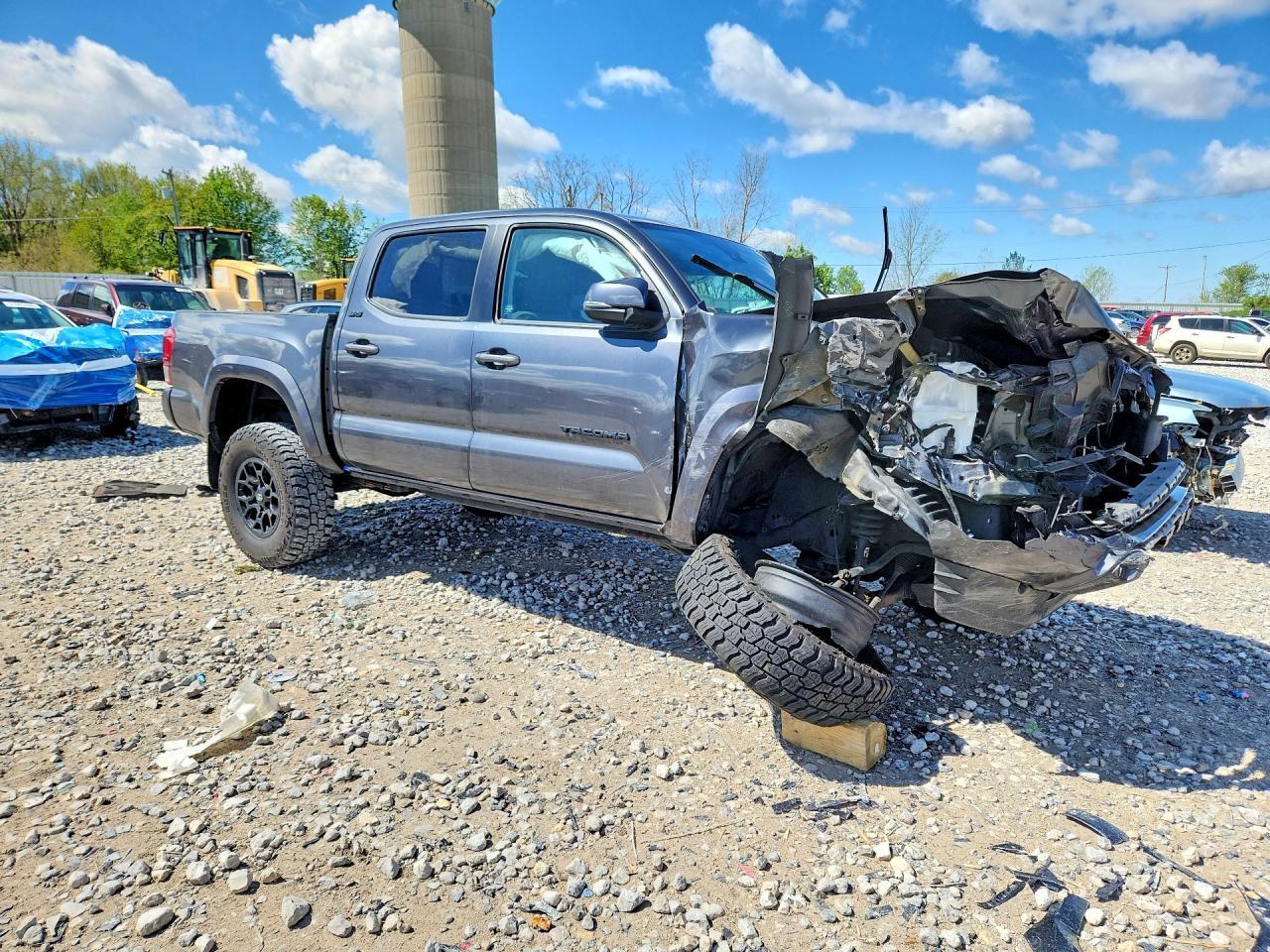 2021 Toyota Tacoma Sr5 V6 - Image 4