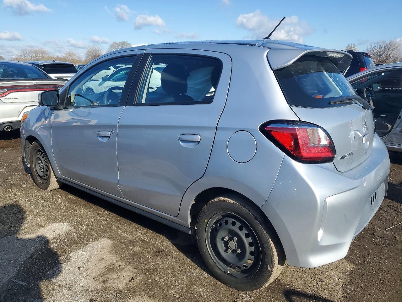 2022 Mitsubishi Mirage Es - Image 2