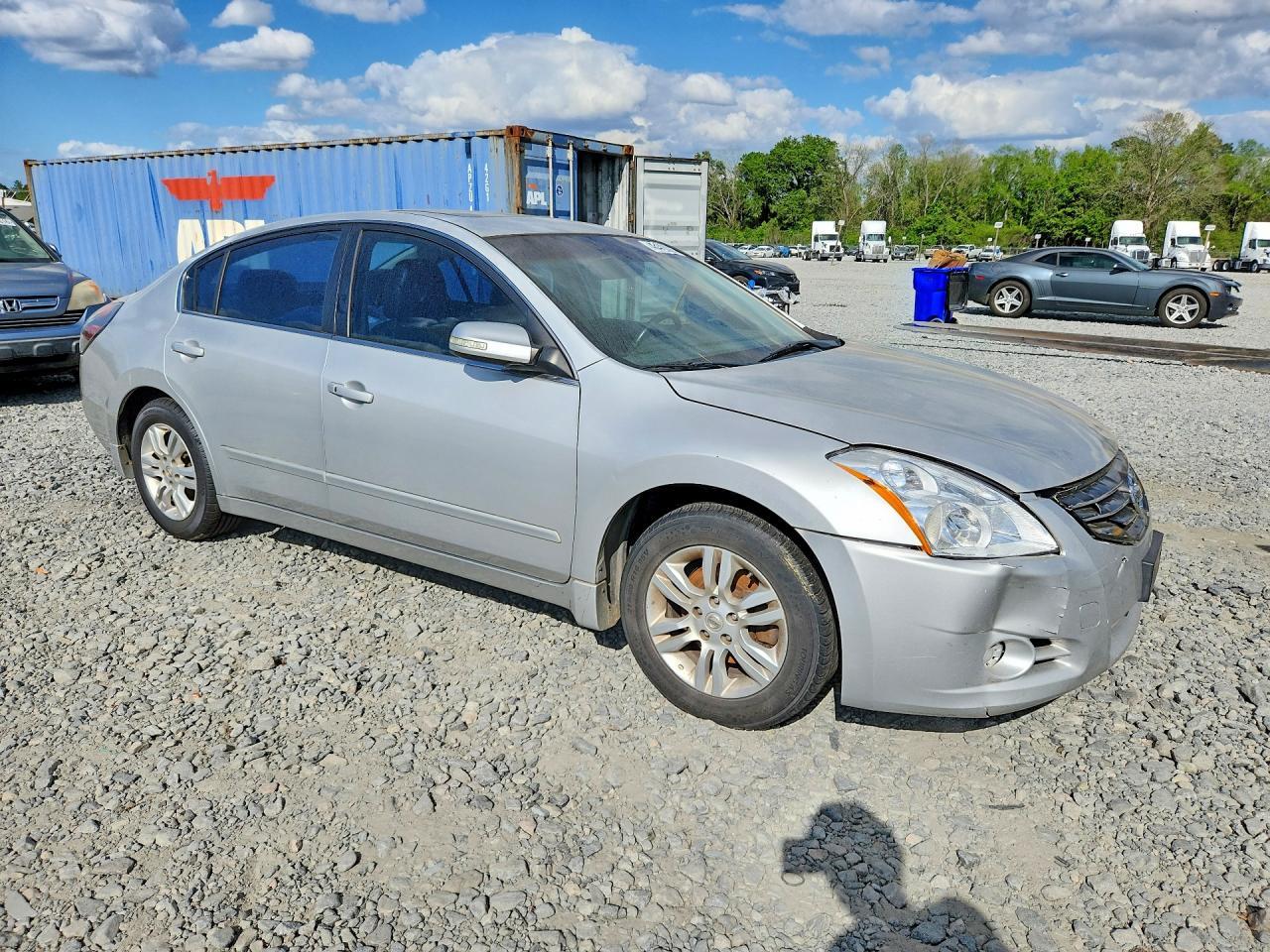 2011 Nissan Altima - Фото 4