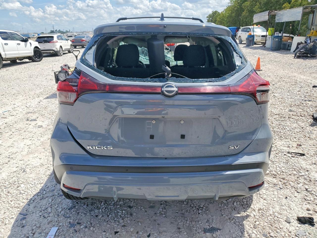 2022 Nissan Kicks Sv - Фото 6