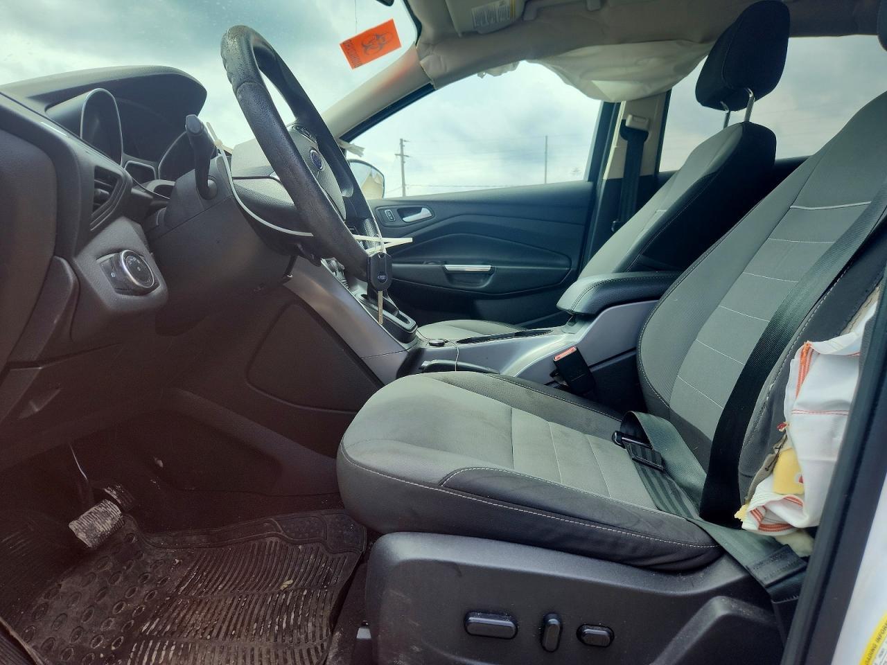 2015 Ford Escape - Фото 7