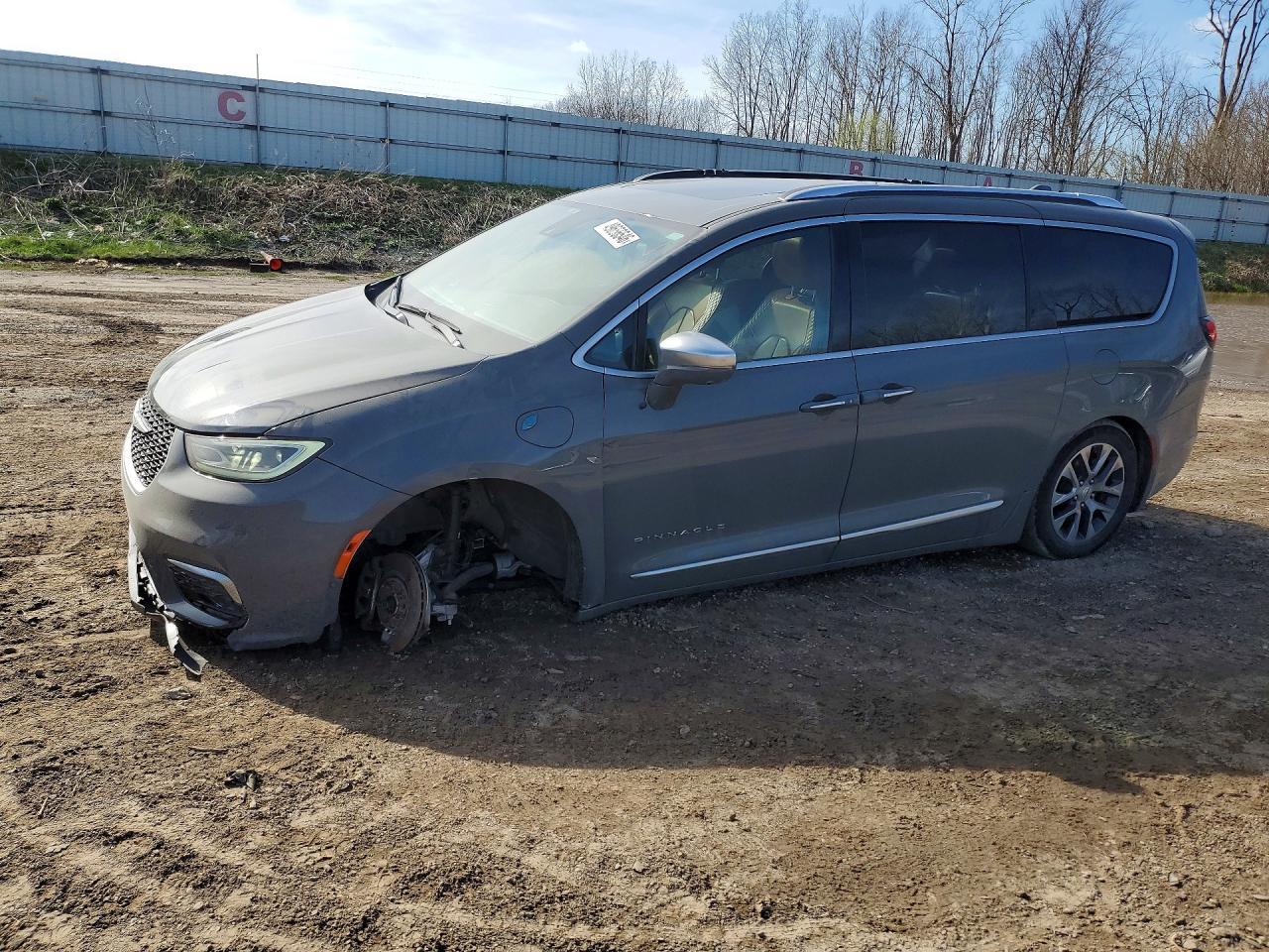 2021 Chrysler Pacifica Hybrid Pinnacle