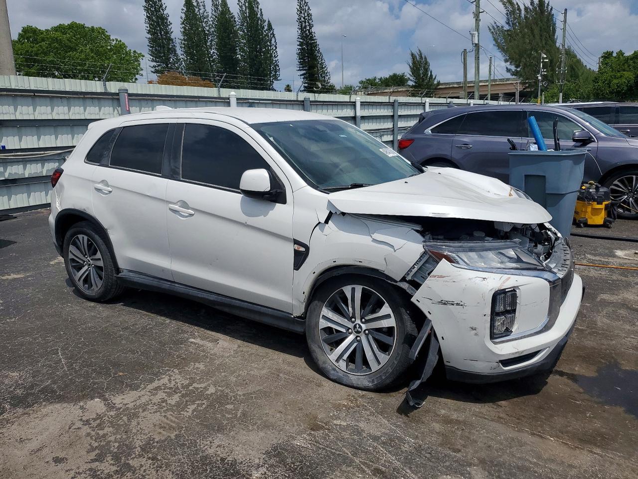 2021 Mitsubishi Outlander Sport Es - Image 4