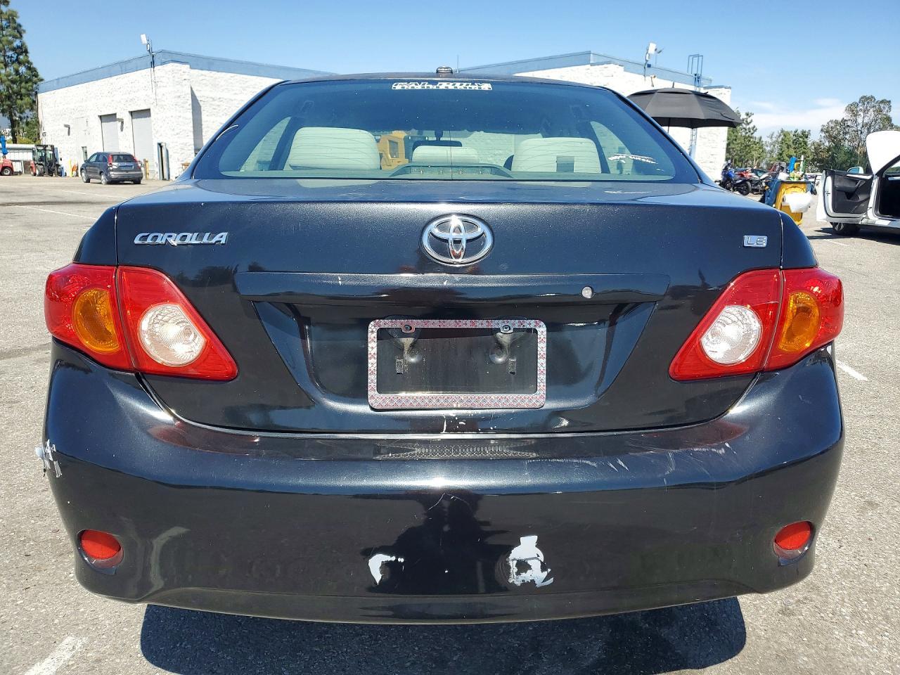2010 Toyota Corolla - Image 6