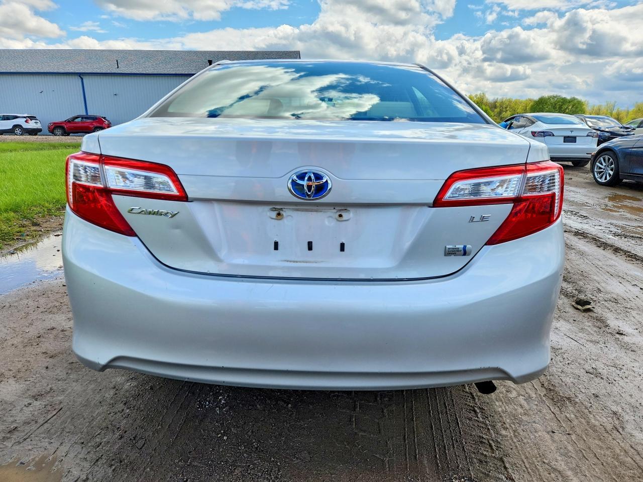 2012 Toyota Camry - Фото 6