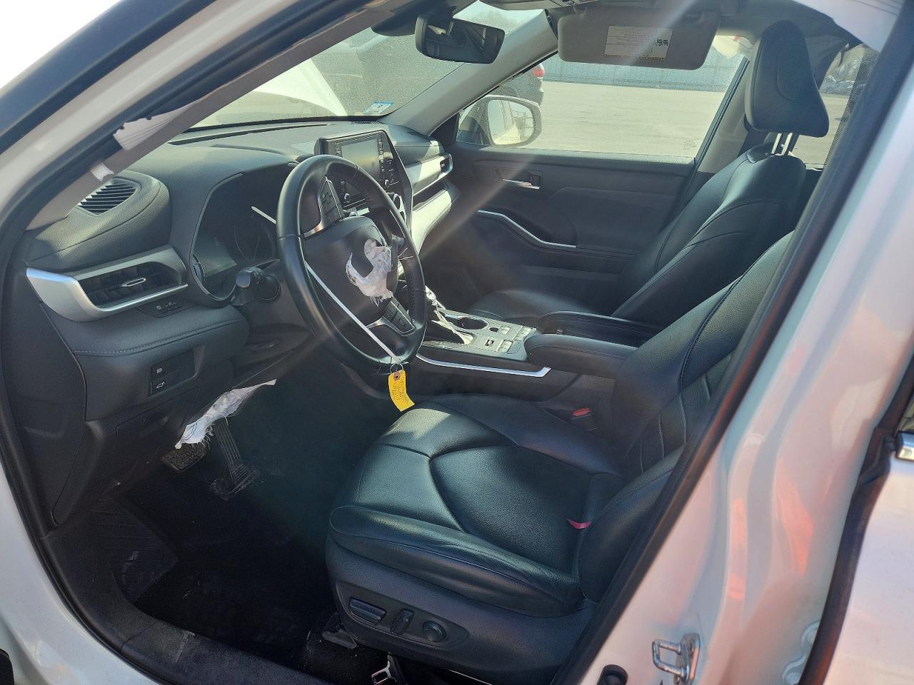 2021 Toyota Highlander Xle - Image 7