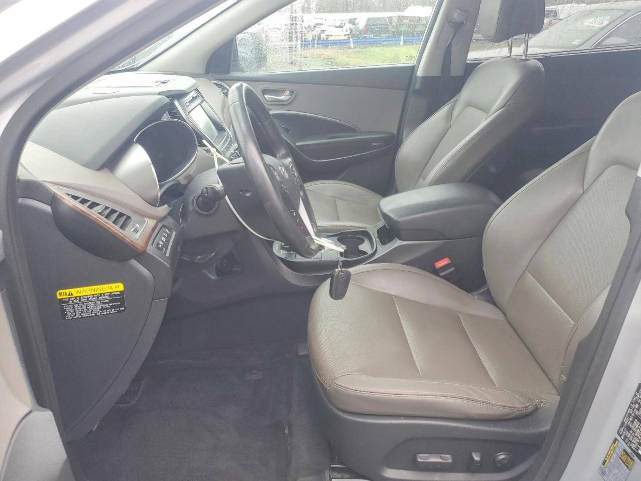 2018 Hyundai Santa Fe Se - Image 7