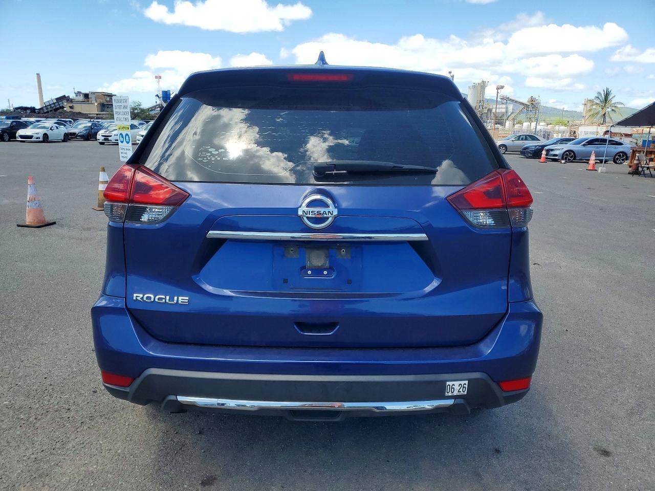 2019 Nissan Rogue S - Фото 6