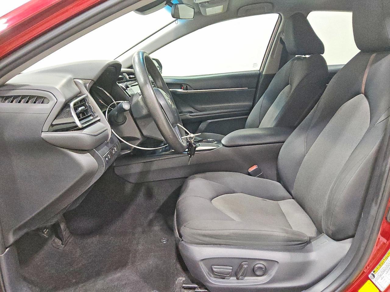 2019 Toyota Camry Le - Image 7
