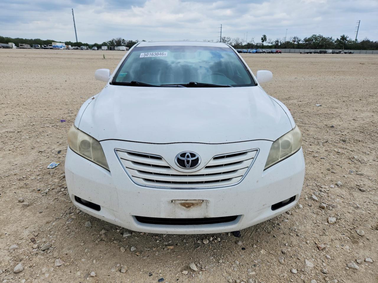 2009 Toyota Camry - Image 5
