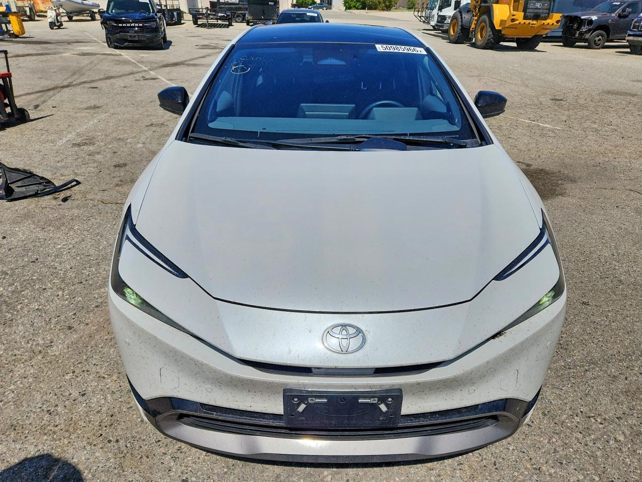 2024 Toyota Prius Limited - Фото 5