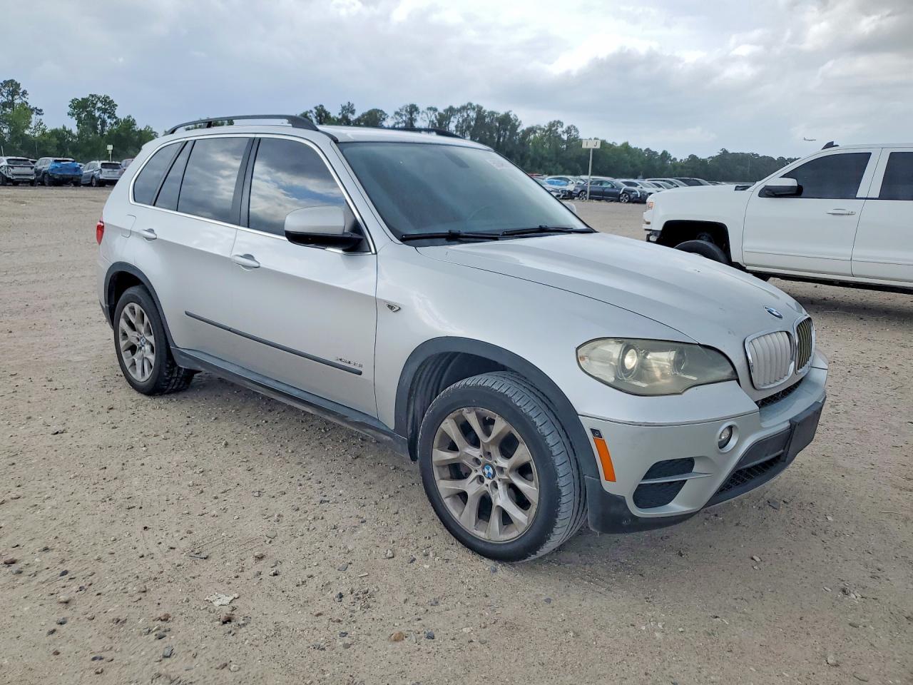 2013 BMW X5 xDrive35I - Фото 4