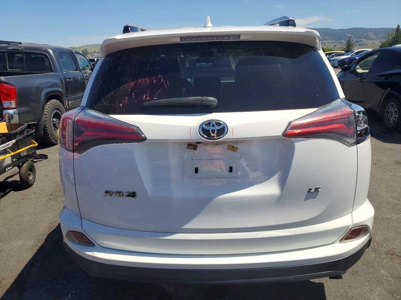 2016 Toyota Rav4 Le - Фото 6