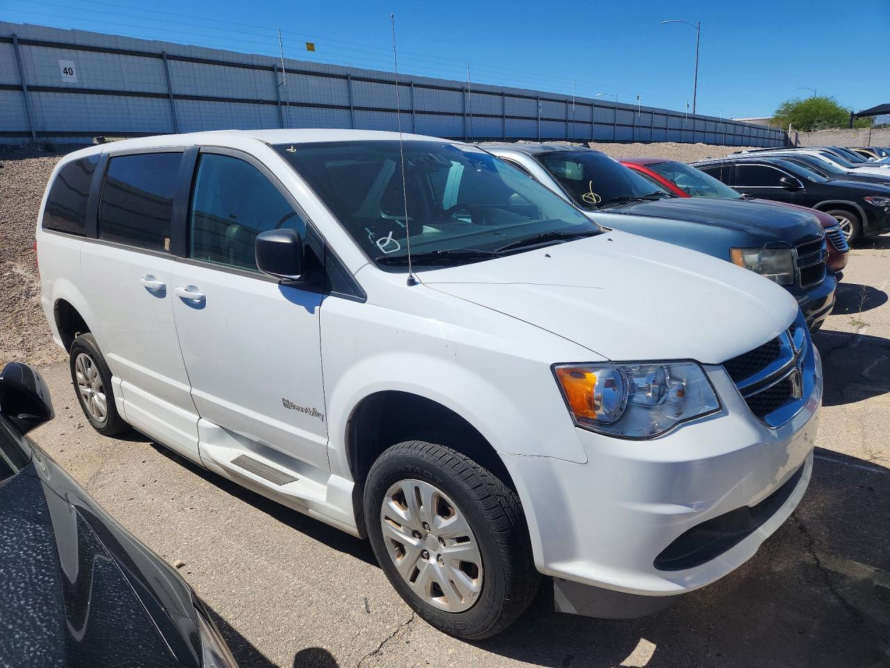 2018 Dodge Grand Caravan Se - Фото 4