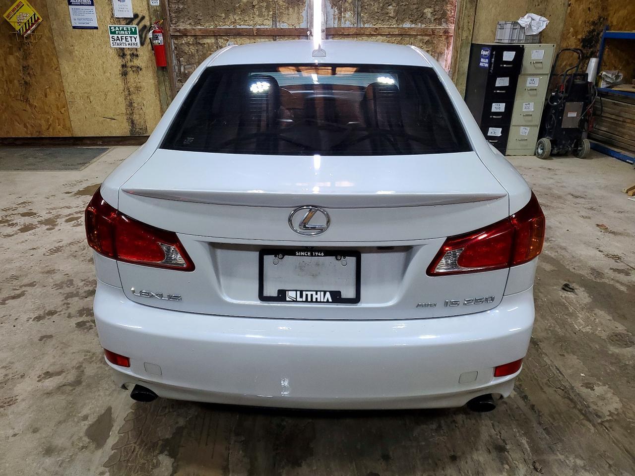 2010 Lexus Is 250 - Фото 6